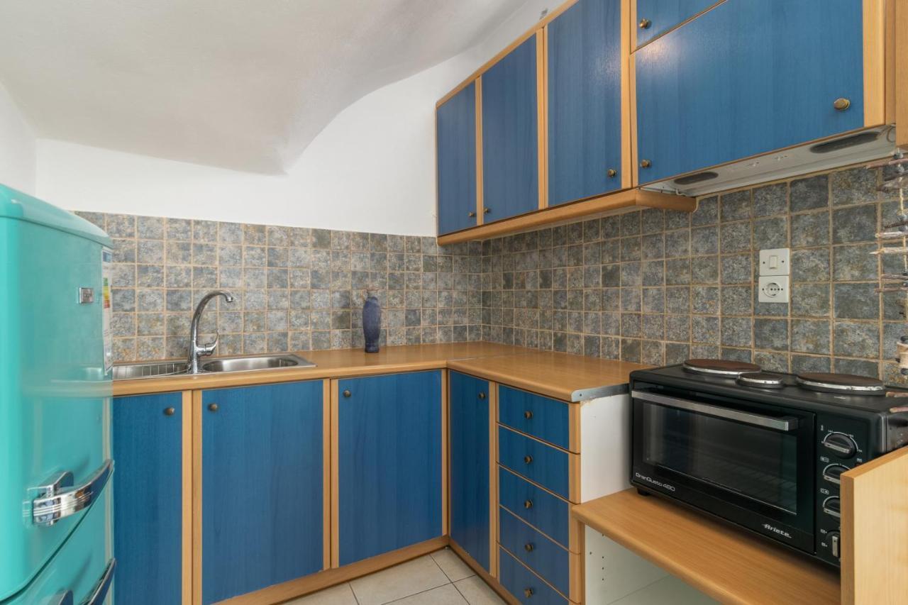 Stefania'S Cycladic Apartments I Адамас Экстерьер фото